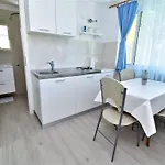 Kanjuo - With Terrace And Garden View * مْليني