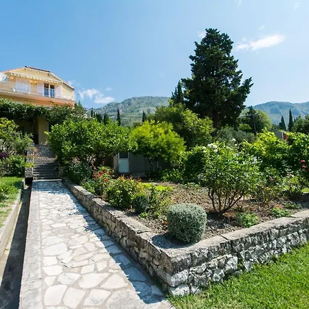 Kanjuo - With Terrace And Garden View Apartament